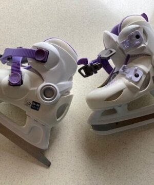 OCCASION - Patins à glace T. 26