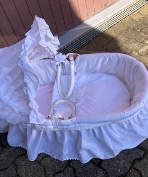 OCCASION - Couffin garni haut de gamme